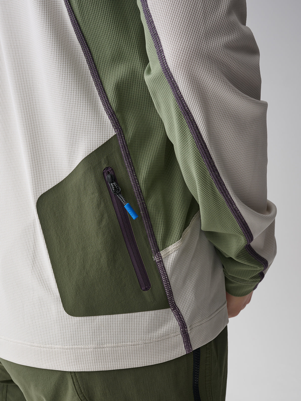 Women's Alt_Road™ Tech LS Tee